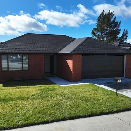 Peaceful 5 Bedrooms Retreat Rotorua Exterior photo