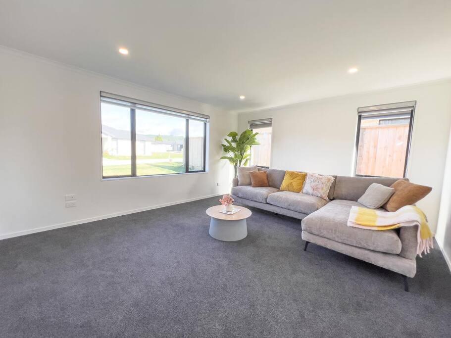 Peaceful 5 Bedrooms Retreat Rotorua Exterior photo