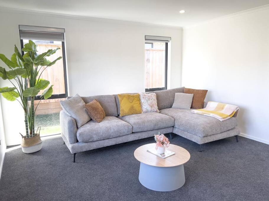 Peaceful 5 Bedrooms Retreat Rotorua Exterior photo